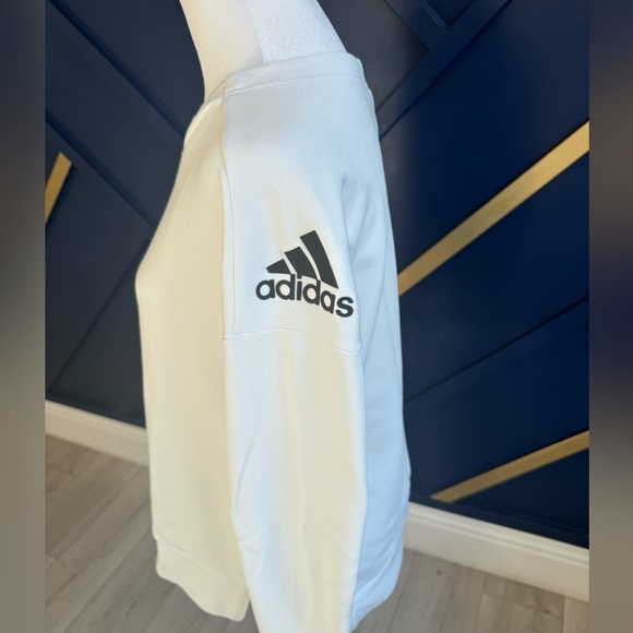 adidas crisp white crewneck sweater - Picture 3 of 8